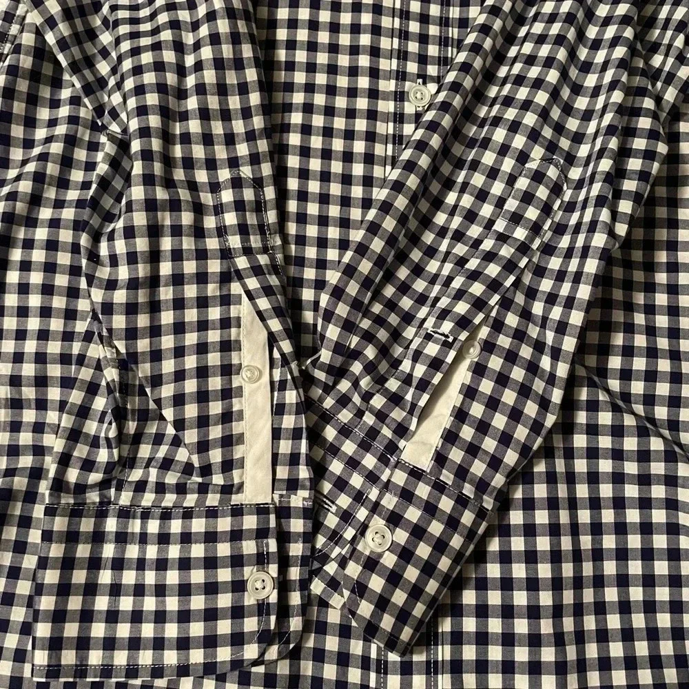 100% cotton J Crew Poplin Button up
